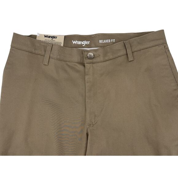 NEW Wrangler Riata Pants Tan 33x32 Chinos Relaxed Fit Stretch Flat Front NWT - Picture 2 of 10